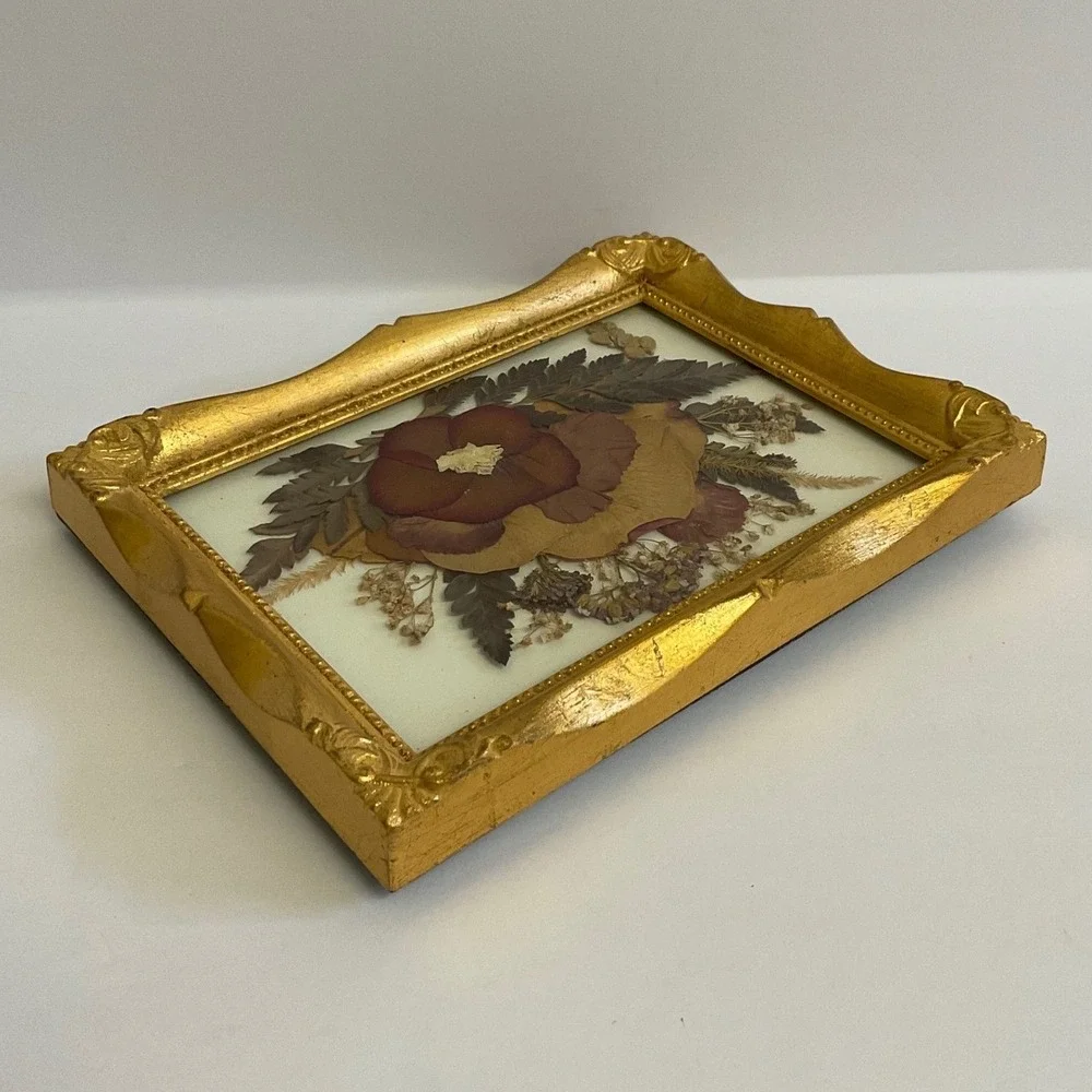 Romantic Cottagecore Pressed Flower Art Gold Fluted Frame Small Tabletop Decor